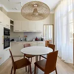 Le Windsor Douceur De La Riviera Avec Petit Balcon Au Coeur De Apartmán *