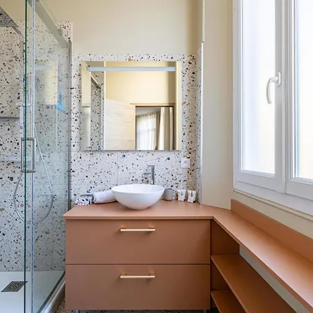 Le Windsor Confortable Pour Un Sejour Au Calme En Centre-ville Apartman Cannes