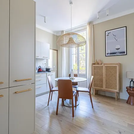 Apartman Le Windsor Confortable Pour Un Sejour Au Calme En Centre-ville *