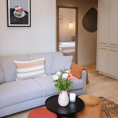 Le Windsor Douceur De La Riviera Avec Petit Balcon Au Coeur De Apartamento Cannes