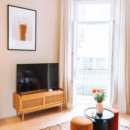 Le Windsor Douceur De La Riviera Avec Petit Balcon Au Coeur De *